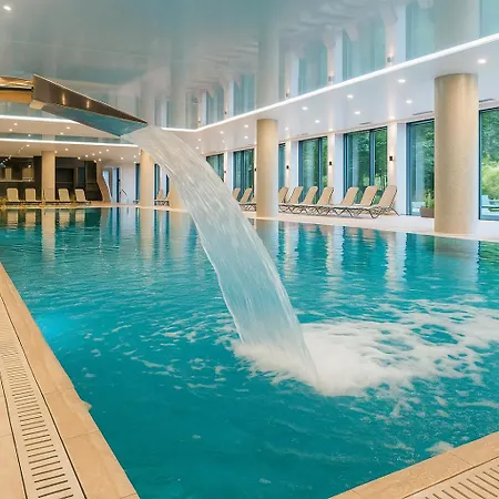 Nadmorskie Tarasy Apartament Park I Morze Z Garazem, Basen, Sauna, Jacuzzi-3