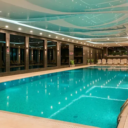 Nadmorskie Tarasy Apartament Park I Morze Z Garazem, Basen, Sauna, Jacuzzi-2